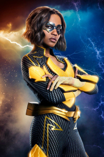 Black Lightning - Jennifer Pierce jako Lightning