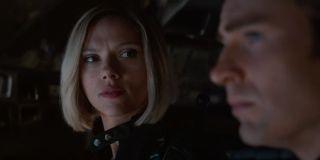 Dialog Capa i Czarnej Wdowy sugeruje, że Mściciele mają plan działania - bohaterka zapewnia nawet Rogersa, że "to może się udać" - być może ten plan zakłada wykorzystanie podróży w czasie...