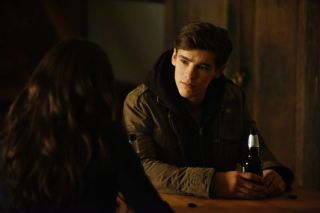 Titans: sezon 1, odcinek 8