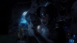 Alexis Denisof - zagrał sługę Thanosa, Innego, w filmach "Avengers" i "Strażnicy Galaktyki"