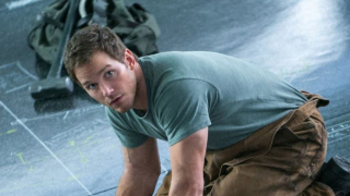 Aktorzy zobowiązani są do regularnego uczęszczania na siłownię i dbania o swoją formę fizyczną