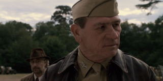 Tommy Lee Jones jako pułkownik Phillips w filmie "Captain America: Pierwsze starcie"