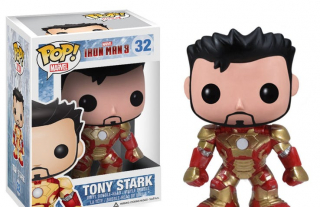 Metaliczny Tony Stark z filmu "Iron Man 3" - 360 dolarów