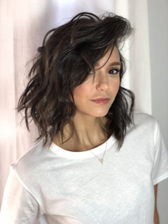 Nina Dobrev - zdjęcia
