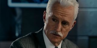 Pierwotnie rozważano opcję, w której głównym złoczyńcą filmu "Iron Man" zostałby ojciec Tony'ego Starka, Howard