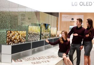 LG OLED SIGNATURE R