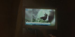 Przyjaciele Petera widzą w Mysterio połączenie Iron Mana i Thora; może to być wskazówką, skąd pochodzą moce postaci - przypomnijmy, że gang Vulture'a przez lata sprzedawał produkty oparta na technologii Stark Industries i Asgardu