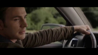 W "Zimowym żołnierzu" Cap i Czarna Wdowa jadą autem po Sama Wilsona; deska rozdzielcza samochodu informuje jednak, że jest on obecnie zaparkowany - nawet w czasie podróży