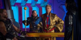 Grandmaster - z tie-inu MCU dowiadujemy się, że wyruszył spotkać się ze swoim bratem, Kolekcjonerem; grający go Jeff Goldblum zapewnił, że jego postać przeżyła pstryknięcie palcami