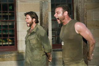 W budowaniu pomysłu na postać Jackman wykorzystał własną traumę z dzieciństwa - gdy miał 8 lat, jego matka zostawiła rodzinę, zostawiając chłopca w poczuciu gniewu i bezsilności