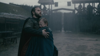 Musi umrzeć: Magnus; za brak uzasadnienia swojej obecności w historii i nieustanne powtarzanie, że jest synem Ragnara