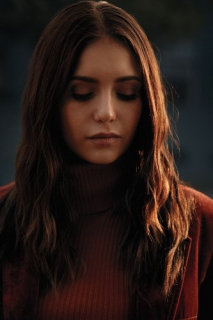 Nina Dobrev - zdjęcia