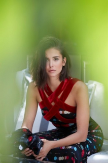 Nina Dobrev - zdjęcia