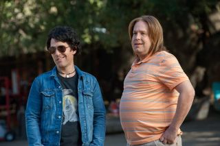 Paul Rudd – ostatnim przypadkiem jest Paul Rudd, który świetnie wcielił się w rolę nastolatka w filmie Wet Hot American Summer. Aktor miał wtedy 32 lata.