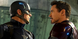 Robert Downey Jr. i Chris Evans wchodząc na plan liczyli, że Cap i Iron Man będą mieli wspólne sceny - dopiero później bracia Russo poinformowali ich, że taki plan znajdował się tylko w pierwszych wersjach scenariusza