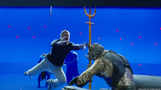 Aquaman - przed i po nałożeniu efektów