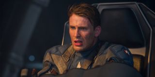 Za film Captain America: Pierwsze starcie Evans zarobił 300 tys. dolarów; dla porównania - Robert Downey Jr. za pierwszego Iron Mana zainkasował na swoje konto 500 tysięcy dolarów