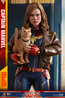 Kapitan Marvel - zdjęcie nowej figurki