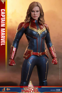 Kapitan Marvel - zdjęcie nowej figurki
