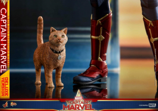 Kapitan Marvel - zdjęcie nowej figurki