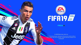 FIFA 19 - ekran ładowania przed aktualizacją