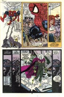 Trzęsienia ziemi - kolejna z taktyk wykorzystywanych wielokrotnie; Spider-Man w trakcie trzęsień ratuje przechodniów, którzy w rzeczywistości nie istnieją