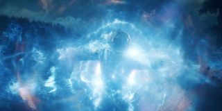 Manipulacja cząsteczkami na poziomie molekularnym - Kapitan Marvel jest w stanie w dowolny sposób formować rozłożenie atomów w swoim ciele, jak również przeobrażać własną energię