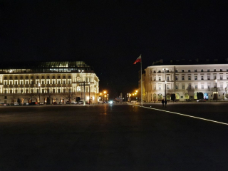 Samsung Galaxy S10+ nocą