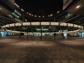 Samsung Galaxy S10+ nocą