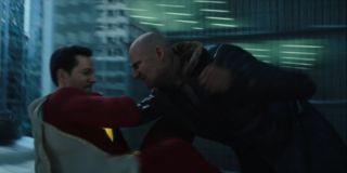 Scena walki Shazama i Sivany wydaje się hołdem dla tego, jak Zack Snyder pokazał pojedynek Supermana i Generała Zoda w "Człowieku ze stali" - widać to nawet w ułożeniu ciał obu rywali