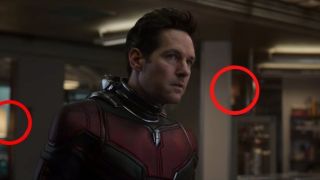 Jeśli przyjrzymy się lepiej tłu, zauważymy, że za Ant-Manem pojawiają się pierwsze oznaki wybuchów. Nie jest wykluczone, że zarówno Nebula, jak i Lang wezmą udział w bitwie, która rozegra się właśnie w nowej siedzibie Avengers w Nowym Jorku. Taki obrót spraw bardzo wyraźnie sugerowały zdjęcia jednego z zestawów zabawek, które pokazywały, że Thanos przybędzie do Nowego Jorku. Jeśli bracia Russo faktycznie oparli kampanię na pierwszych 20 minutach filmu, to tak szybkie starcie ze złoczyńcą może być zupełnie zaskakujące i potwierdzać to, o czym czytaliśmy w opisie innego zestawu z figurkami – w historii miałoby pojawić się „jeszcze większe zagrożenie”, a Thanos, podobnie jak w komiksach, zmieni front walki.