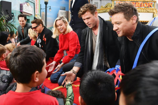 Avengers charytatywnie w Disney California Adventure Park