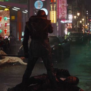 Szefem yakuzy, któremu życie odbiera Ronin, jest postać grana przez Hiroyukiego Sanadę – to aktor znany z wielu filmów samurajskich („47 roninów”, „Ostatni samuraj”), ale także z takich produkcji jak „The Ring – Krąg” czy „Wolverine” z 2013 roku.