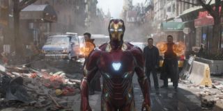 Iron Man jest technopatą - potrafi komunikować się z dowolnym urządzeniem, choćby zawieszonymi na orbicie satelitami