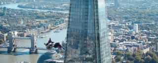 W filmie najprawdopodobniej nie pojawi się postać Milesa Moralesa, choć Watts dodaje: „Kończyliśmy montaż całkiem niedawno – nigdy nie mów nigdy”. W produkcji nie zobaczymy też Vulture’a (Michael Keaton) i jego córki (Laura Harrier). 