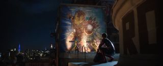 Istotne dla opowieści stanie się to, czy Peter Parker jest gotowy zmierzyć się dziedzictwem pozostawionym mu przez Iron Mana. Watts kreśli ten aspekt poprzez odwołanie do sytuacji z rzeczywistego życia: „Gdy byłem dzieckiem, chciałem być traktowany jak dorosły. Gdy zaczęto mnie traktować jak dorosłego, myślałem sobie, że fajnie byłoby znów poczuć się jak dziecko”. 