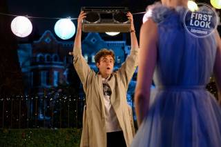 Cztery wesela i pogrzeb - serial Hulu