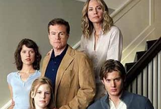 Still Life (Fox, 2003) - Serial nie był emitowany. Dramat dotyczący rodziny zmagającej się z utratą najstarszego syna nie znalazł uznania wśród władz stacji.