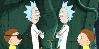 Nie brakuje też teorii, zgodnie z którymi Zły Morty miałby mieć swojego głupiego Ricka (a wiemy, że w serialowym uniwersum istnieją takie wersje Ricków). Dzięki temu udało mu się od niego uciec i zacząć wcielać swój plan w życie.