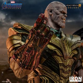 Thanos - figurka z filmu Avengers: Koniec gry