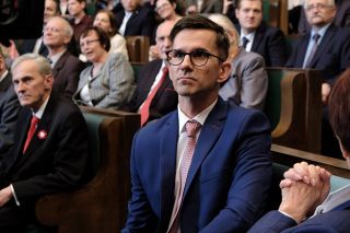 Polityka - oficjalne zdjęcie