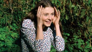 Thomasin McKenzie - znana m.in. z filmów Jojo Rabbit i Zatrzyj ślady