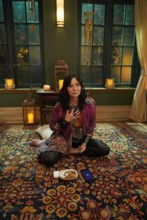 BH90210  - sezon 1, odcinek 4