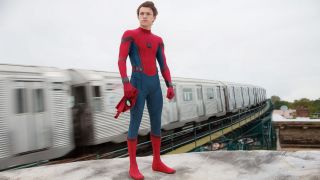 32. Tom Holland - ok. 4 mln USD