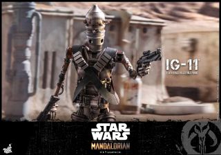 The Mandalorian - IG-11 - figurka Hot Toys