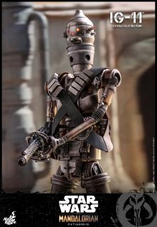 The Mandalorian - IG-11 - figurka Hot Toys