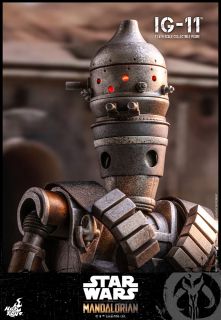 The Mandalorian - IG-11 - figurka Hot Toys