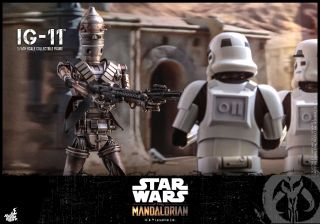 The Mandalorian - IG-11 - figurka Hot Toys