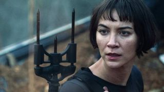 Sydney Lemmon jako Satana 