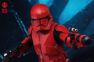 Szturmowiec Sithów - figurka z filmu Gwiezdne Wojny: Skywalker. Odrodzenie